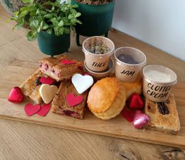 Sweet Valentine High Tea box - Acties & Evenementen - Stichting 't Govertje